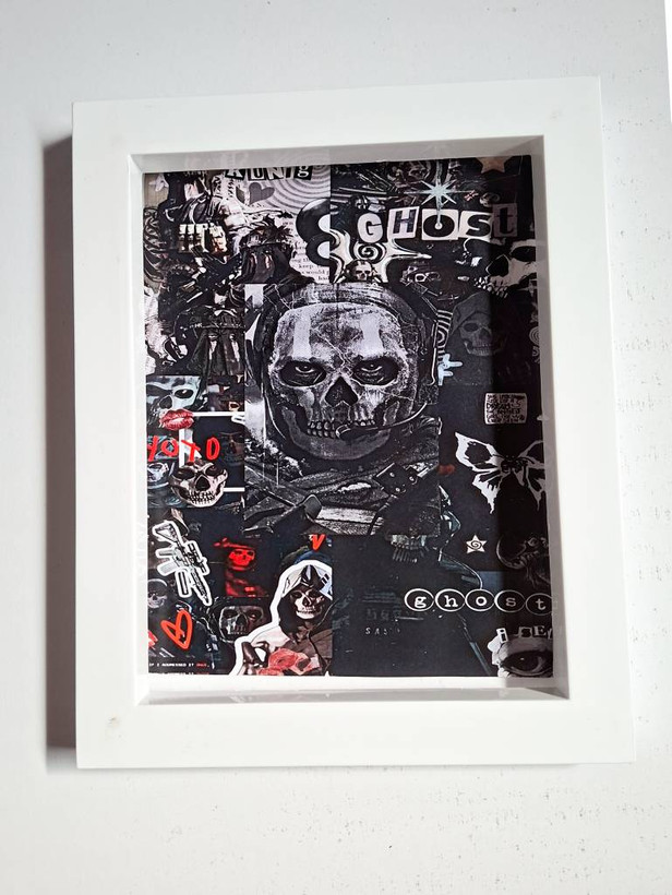 تابلو طرح جمجمه مشکی و سفید (ماسک Ghost)